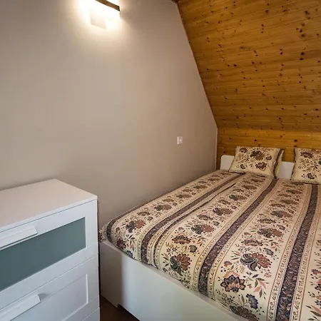 Case de vacanță Ciprus Lak *